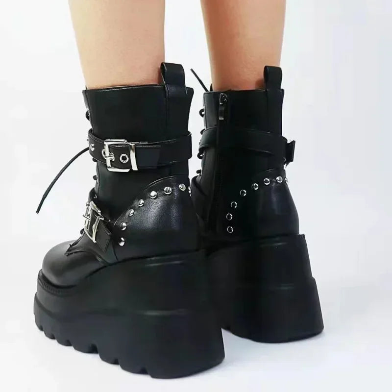 Nuevos botines de cuero Pu para mujer, Otoño Invierno, zapatos con cordones y punta redonda, botas góticas con plataforma para motocicleta para mujer, Cosplay