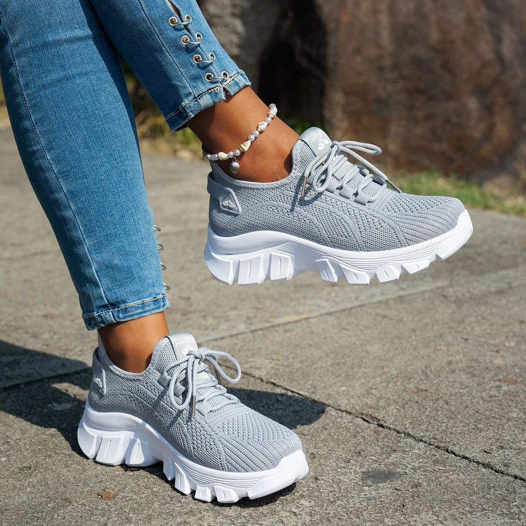 Zapatos de punto para mujer, zapatos ligeros y transpirables para mamá, talla grande, cómodos, antideslizantes, informales, suela plana, sin cordones, primavera 2025