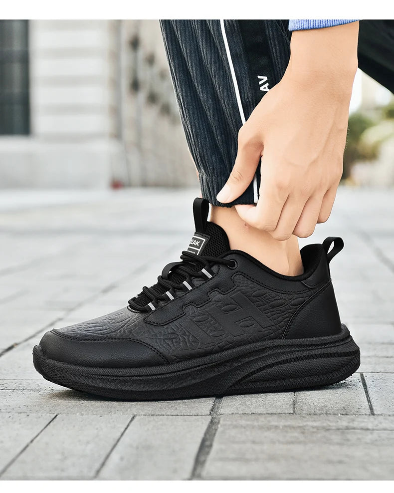 Zapatos de Chef de Hotel para las cuatro estaciones, transpirables, ligeros, antideslizantes, impermeables, a prueba de aceite, zapatos de trabajo de cocina, calzado deportivo informal para exteriores para hombre